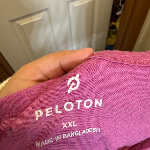 Peloton Muscle tank - Picture 2 of 3